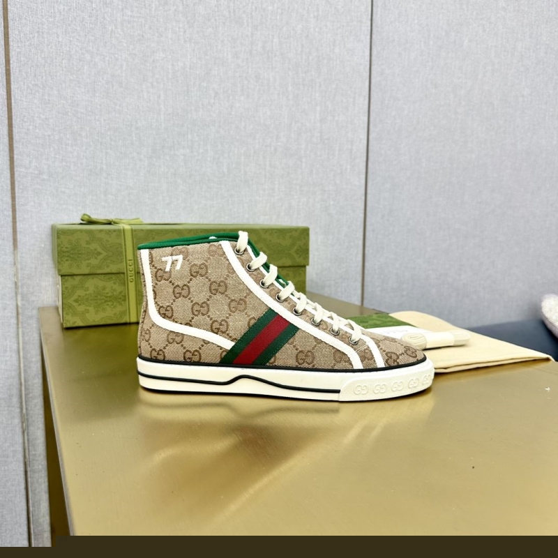 G*u*i casual shoes